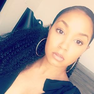 Meet your Posher, Bria